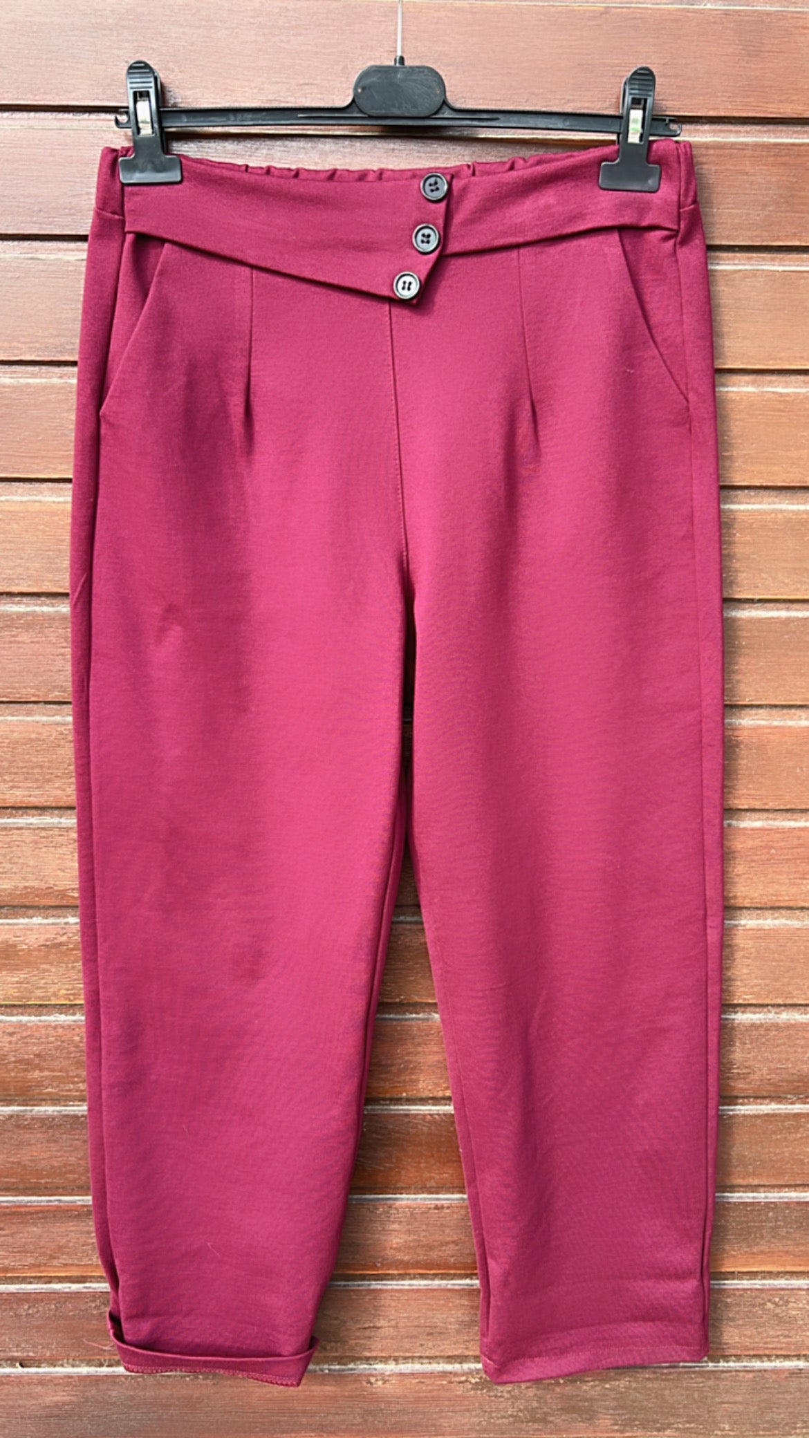 Pantalón tres botones