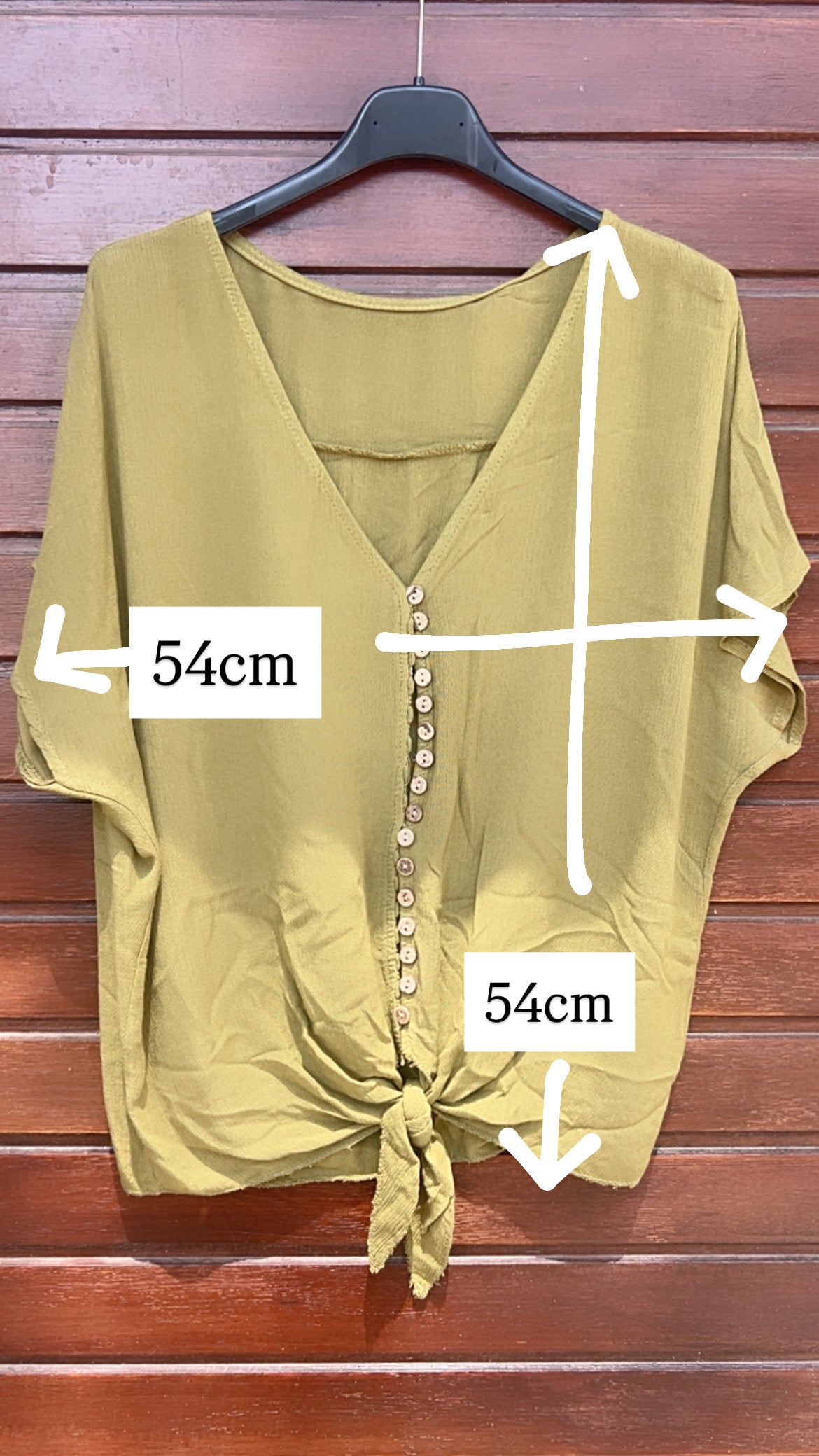 Blusa pistacho botones