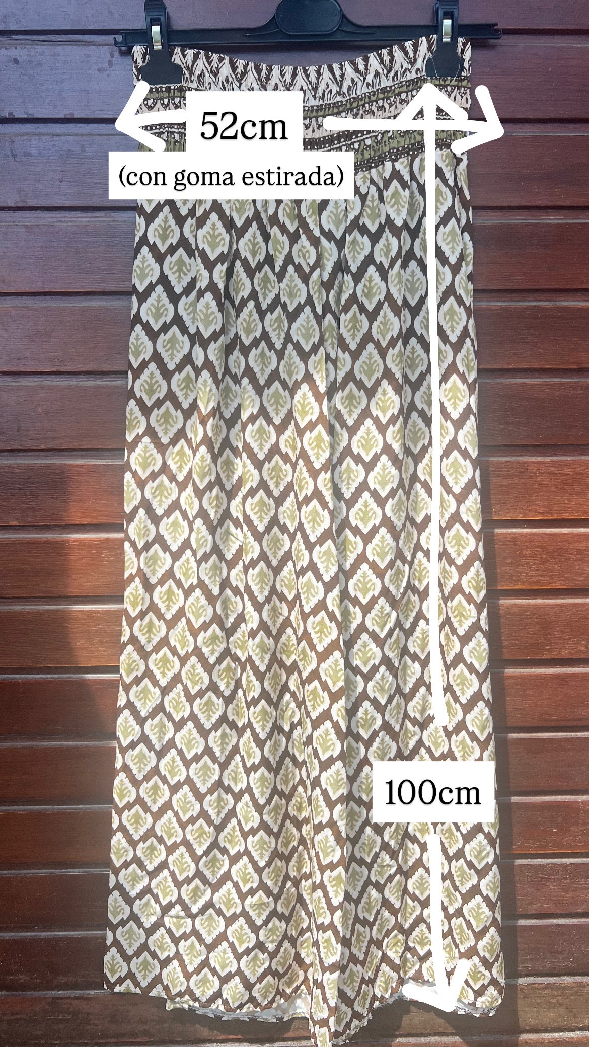 Pantalón estampado xoco y caki