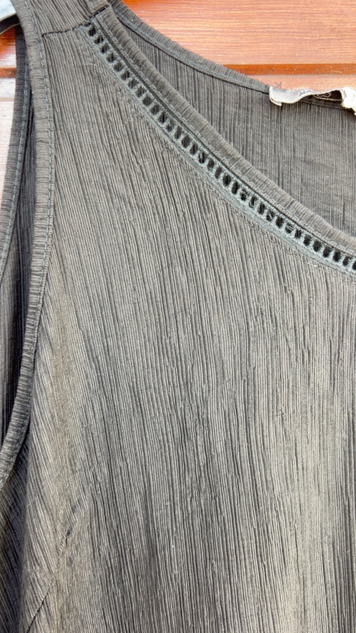Vestido bambula negro detalle satinado