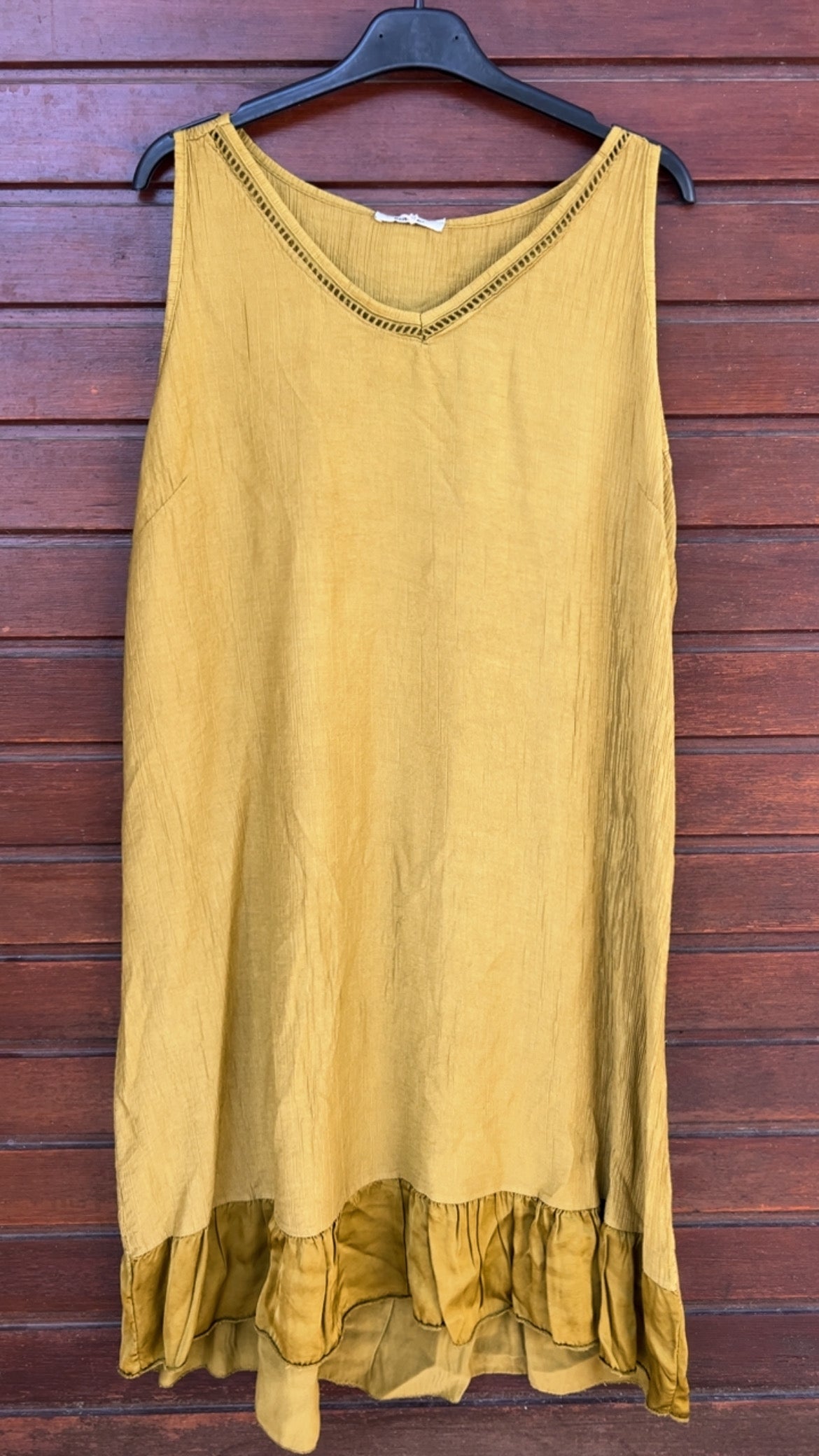 Vestido bambula pistacho detalle satinado
