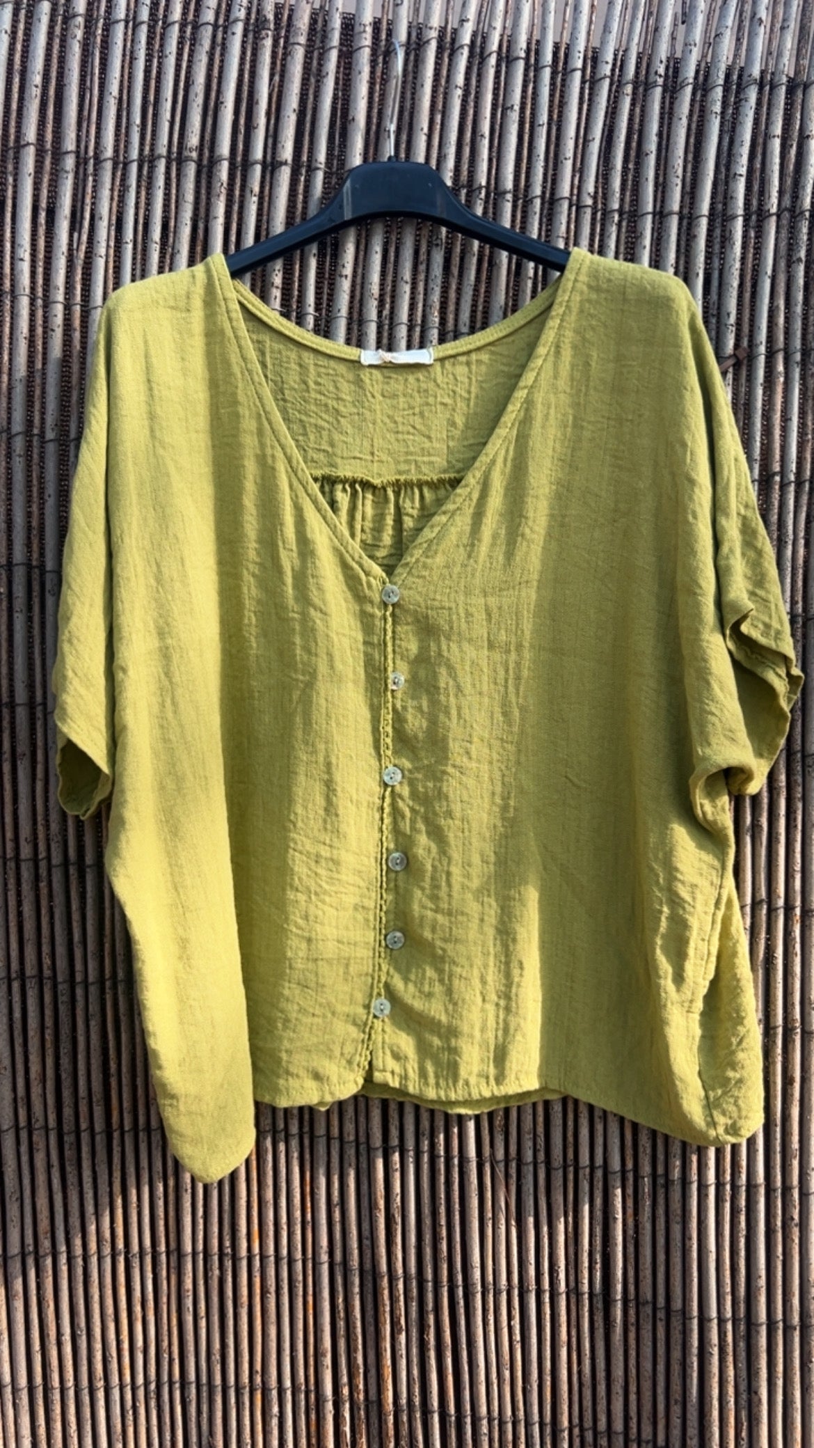 Blusa pistacho