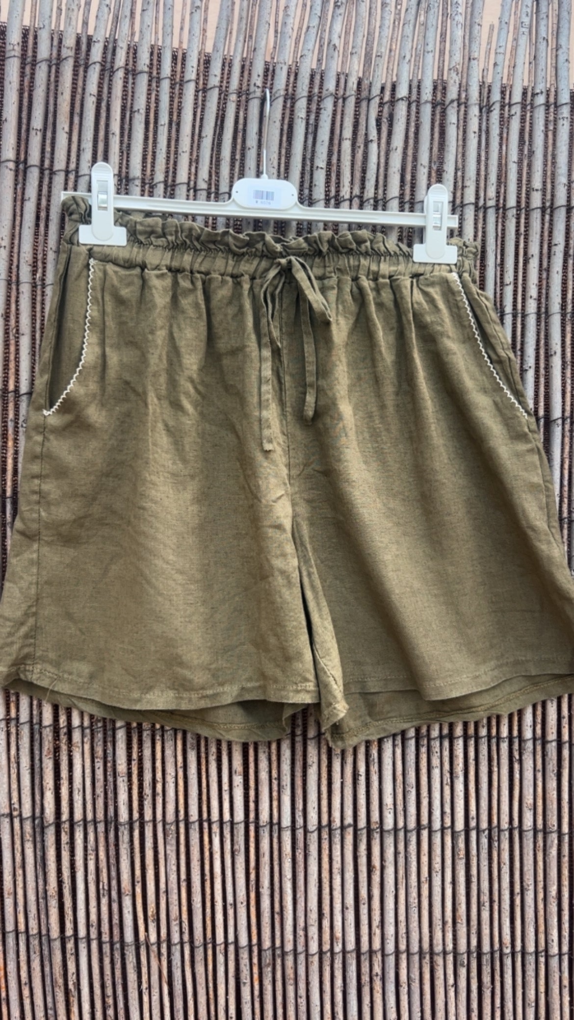 Pantalón corto verde