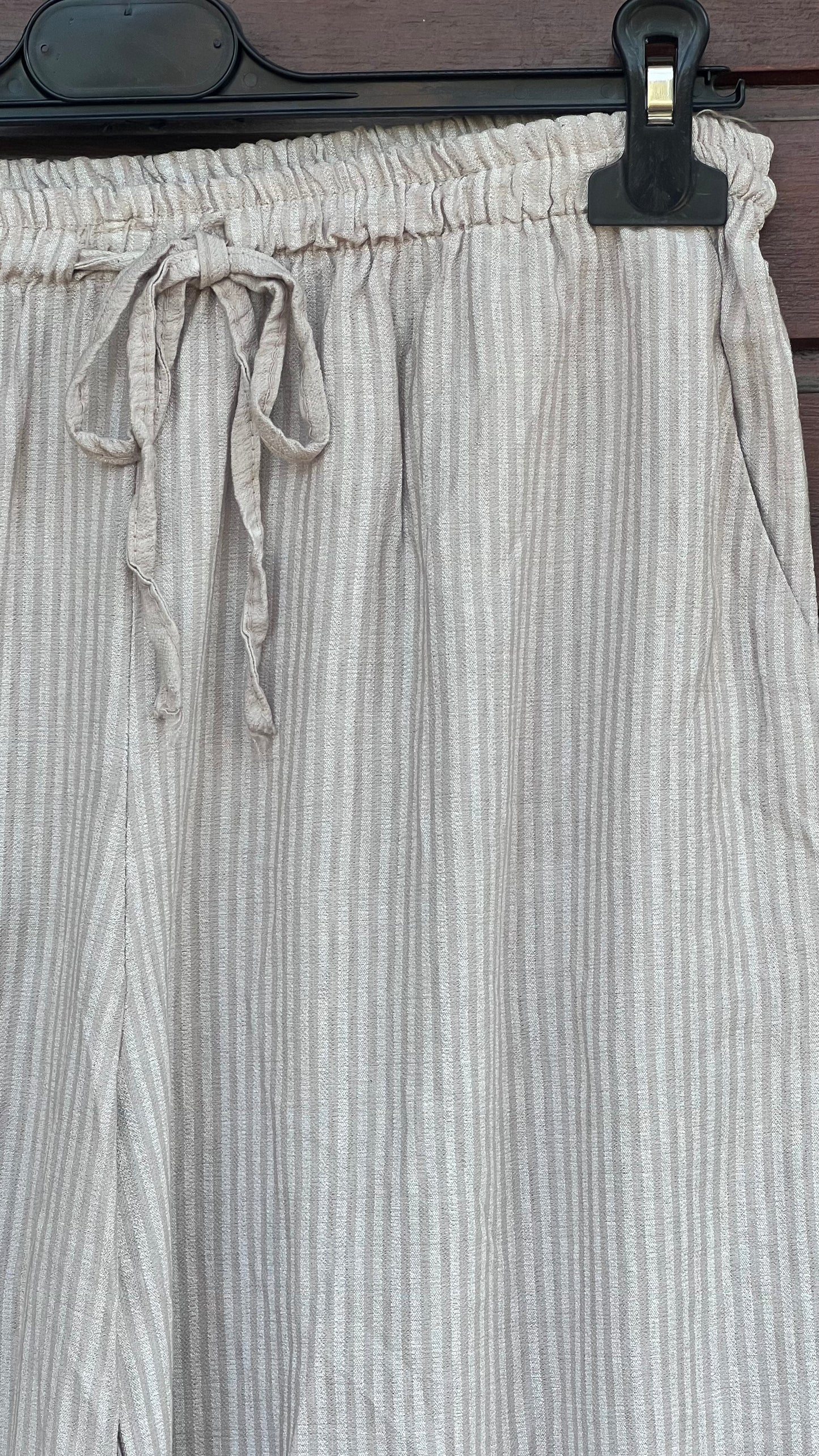 Pantalón bombacho beige