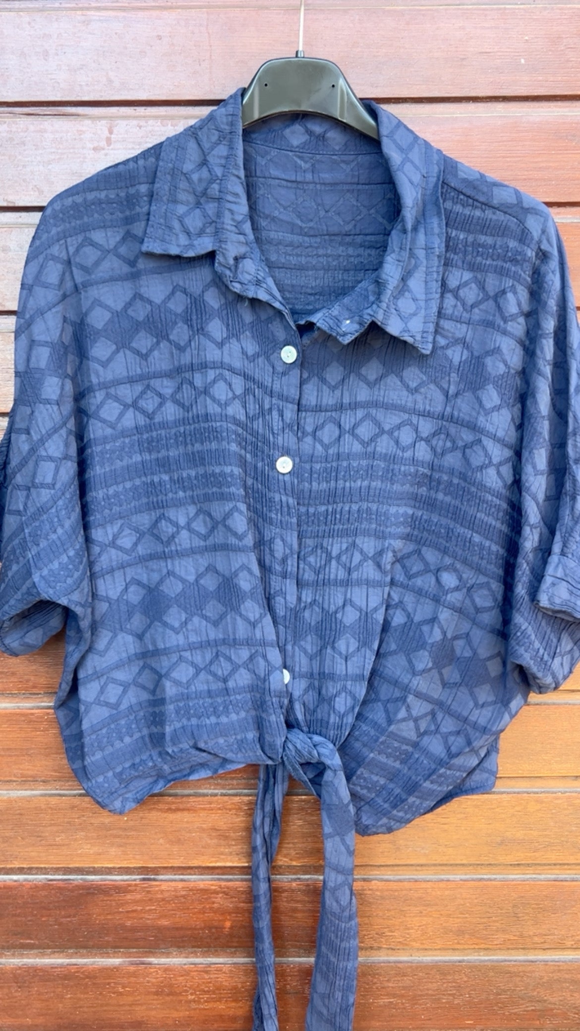 Camisa marino cenefa