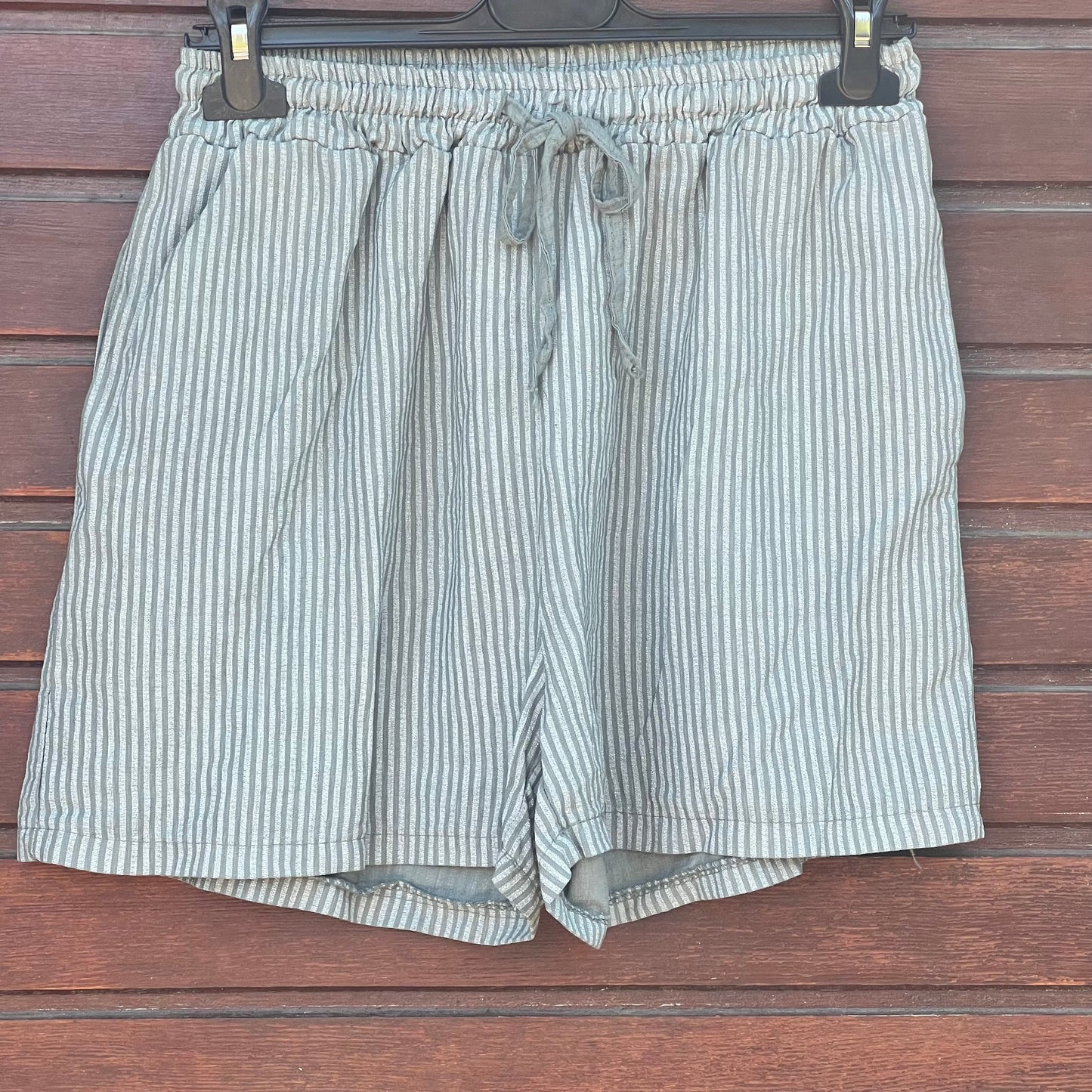 Pantalón corto caki