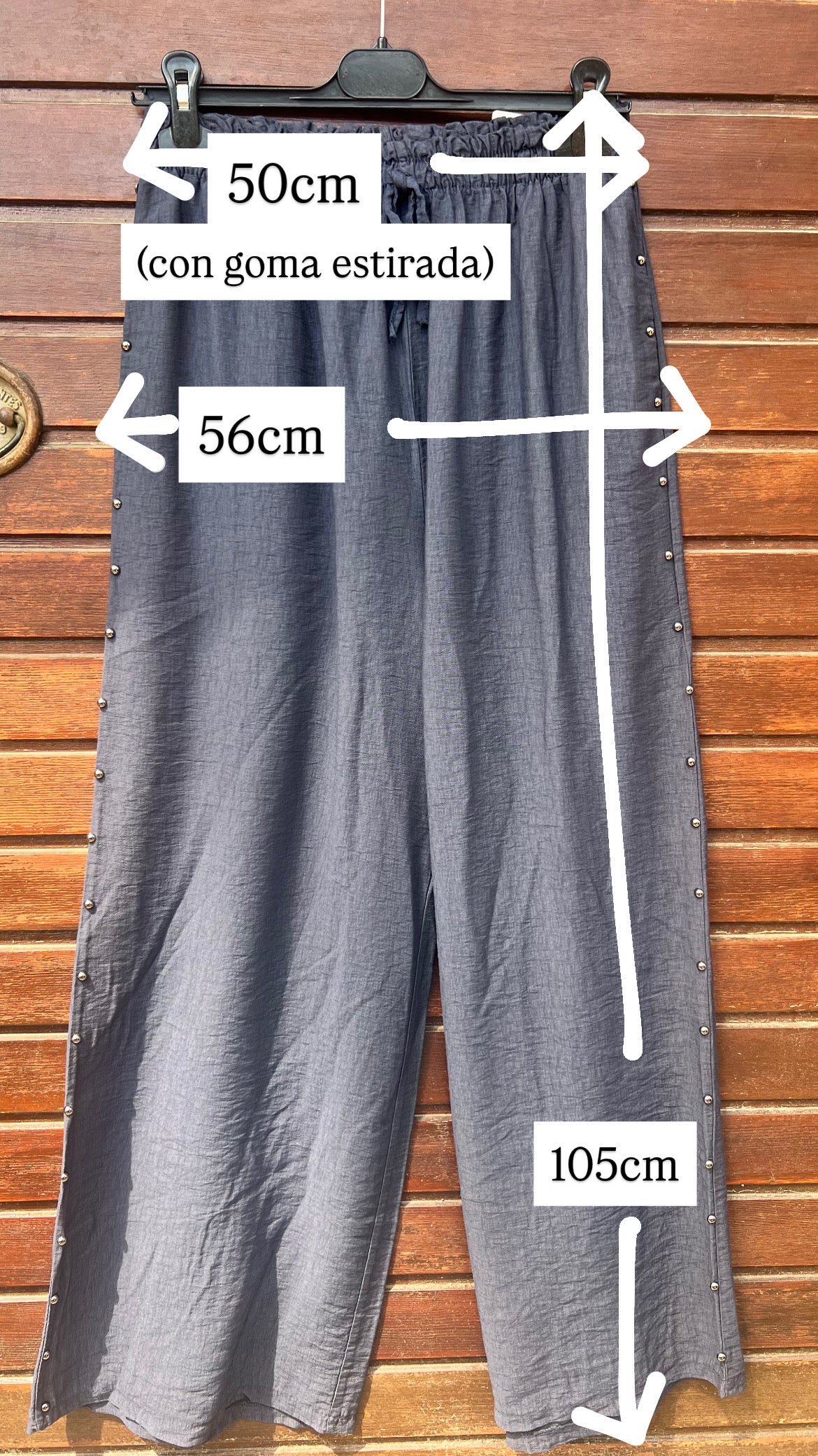 Pantalón tachuelas blanco