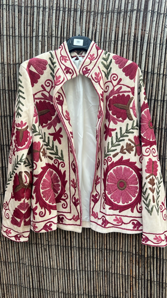 Chaqueta estampada fondo crudo