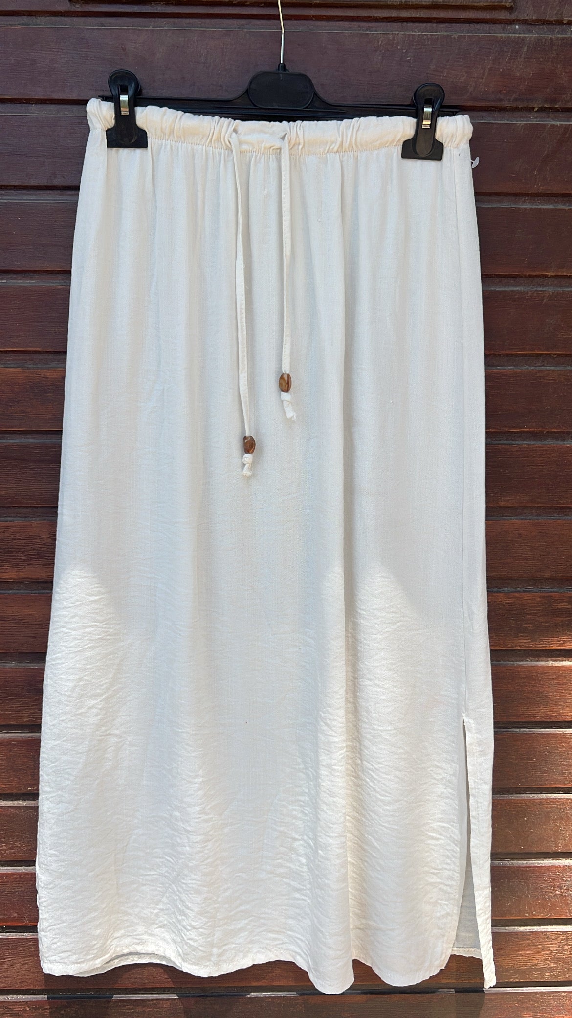 Falda beige
