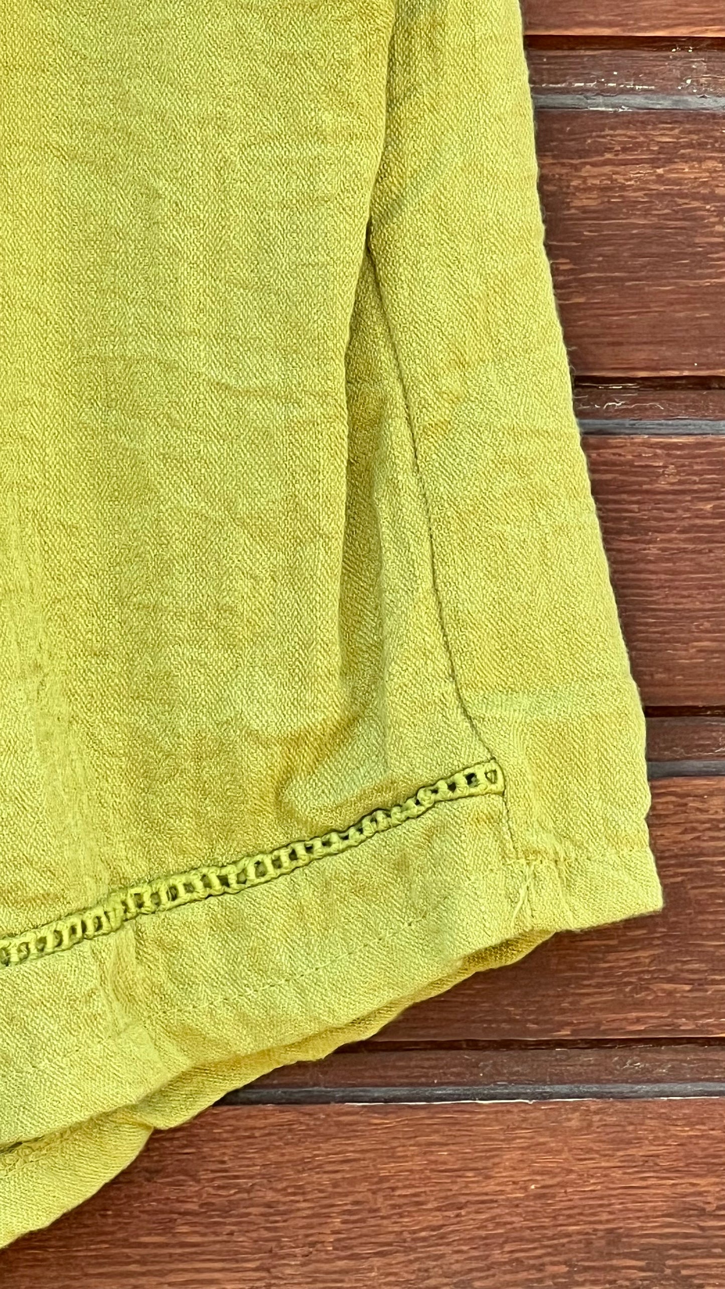 Pantalón corto pistacho