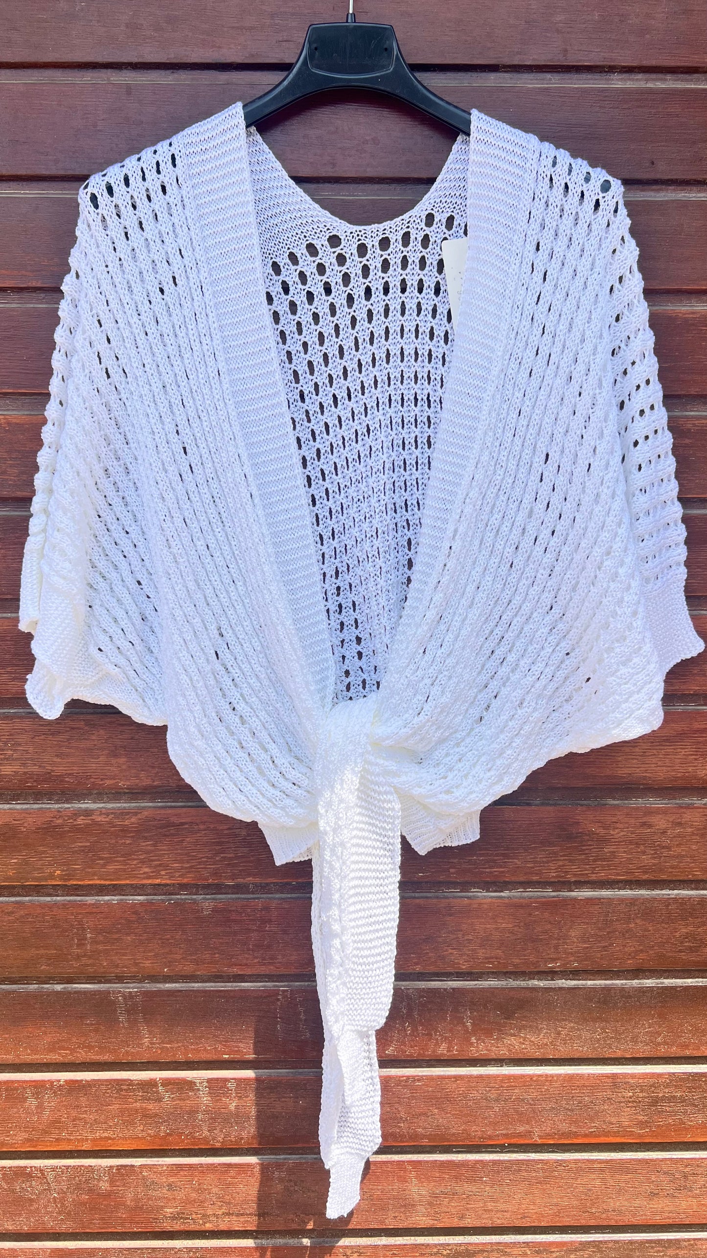 Chaqueta blanca nudo
