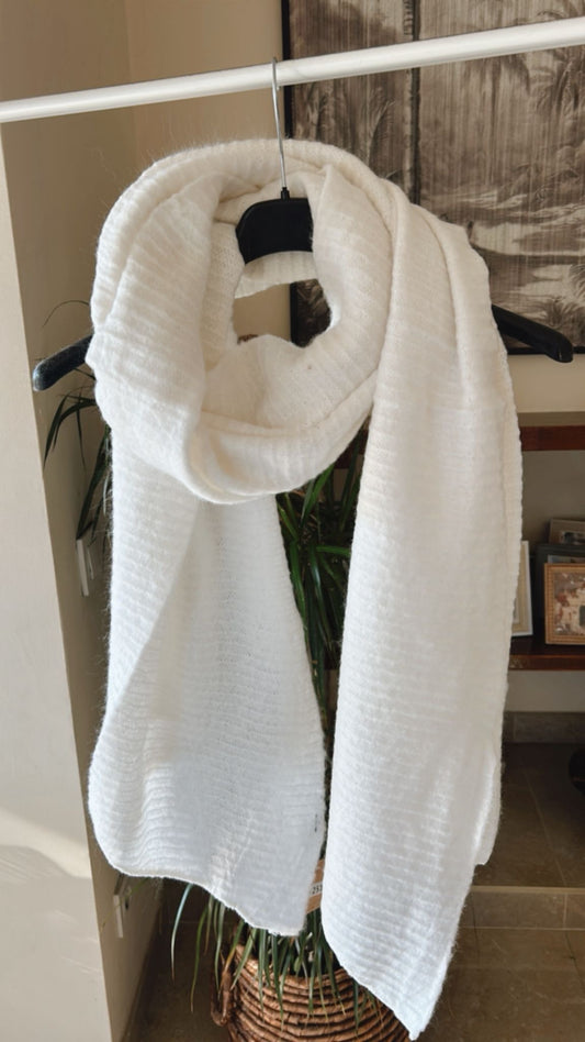Bufanda cruda