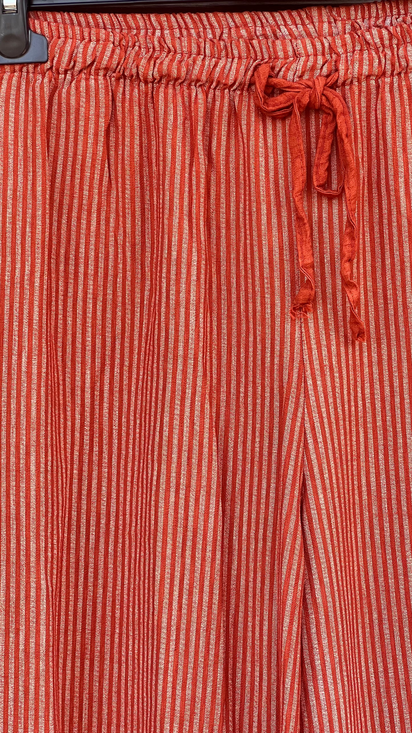 Pantalón bombacho teja