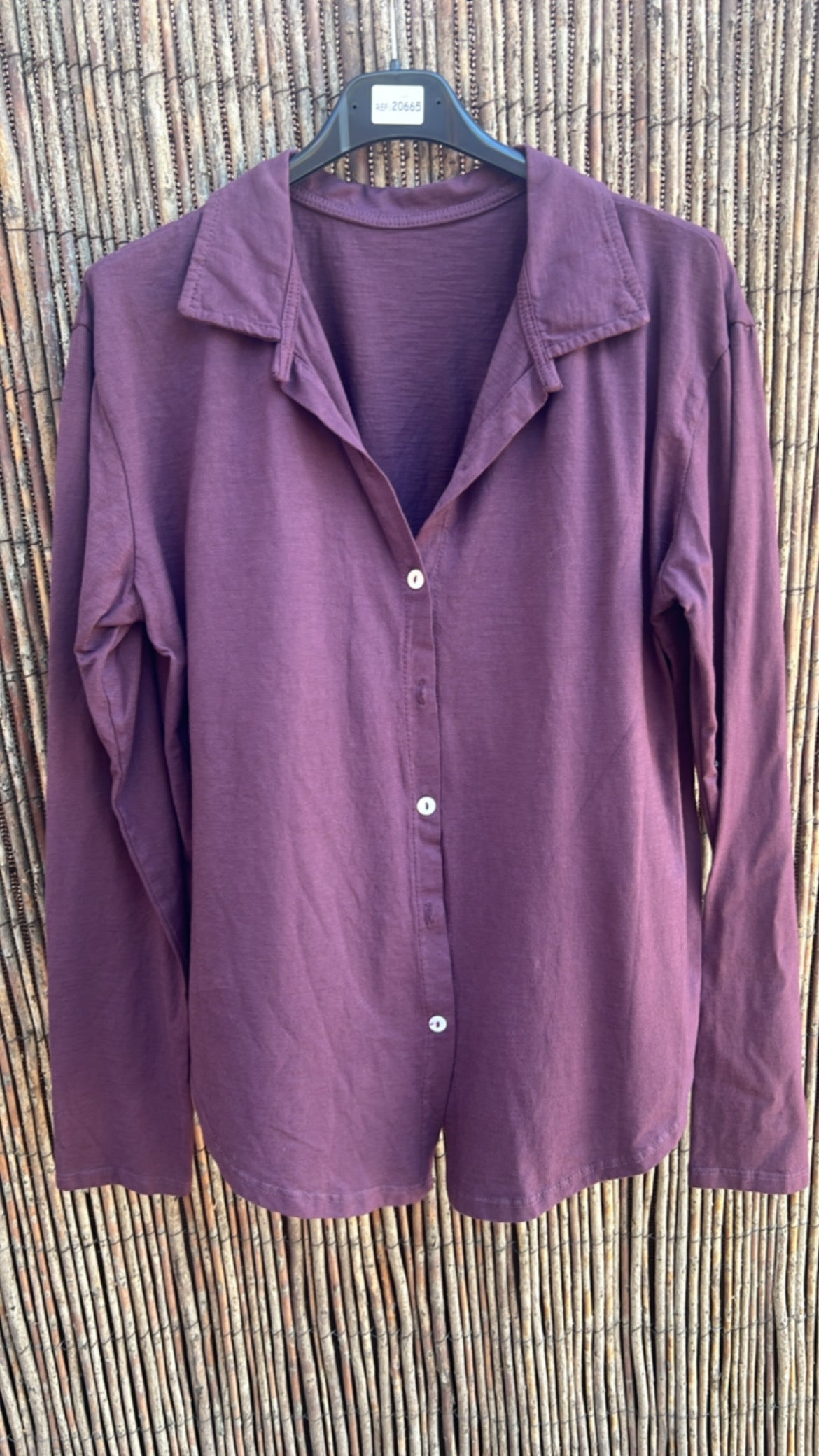 Camisa burdeos
