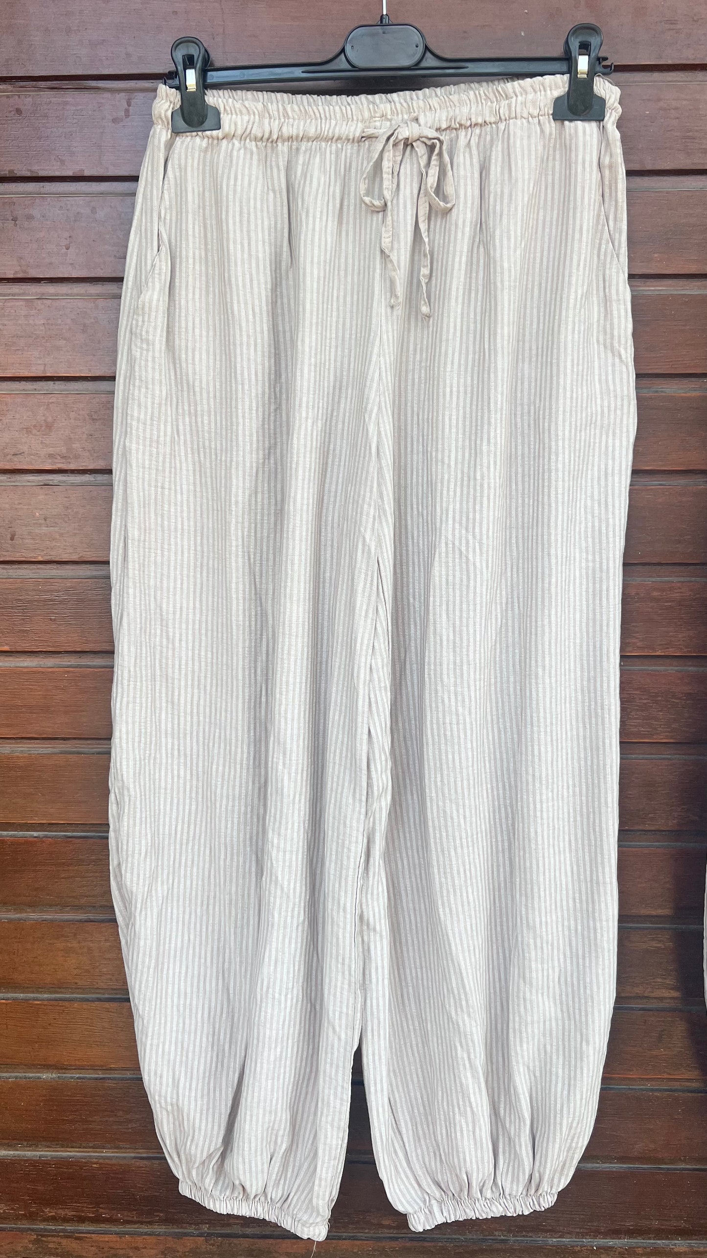 Pantalón bombacho beige