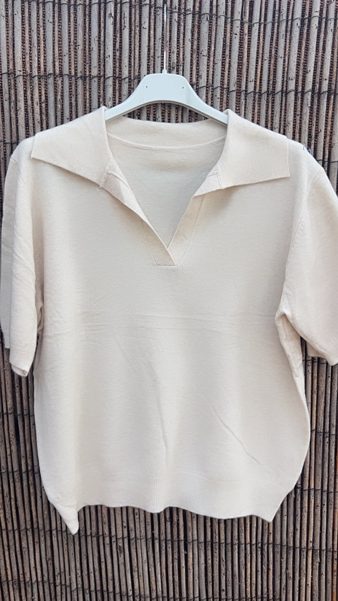 Polo beige manga corta