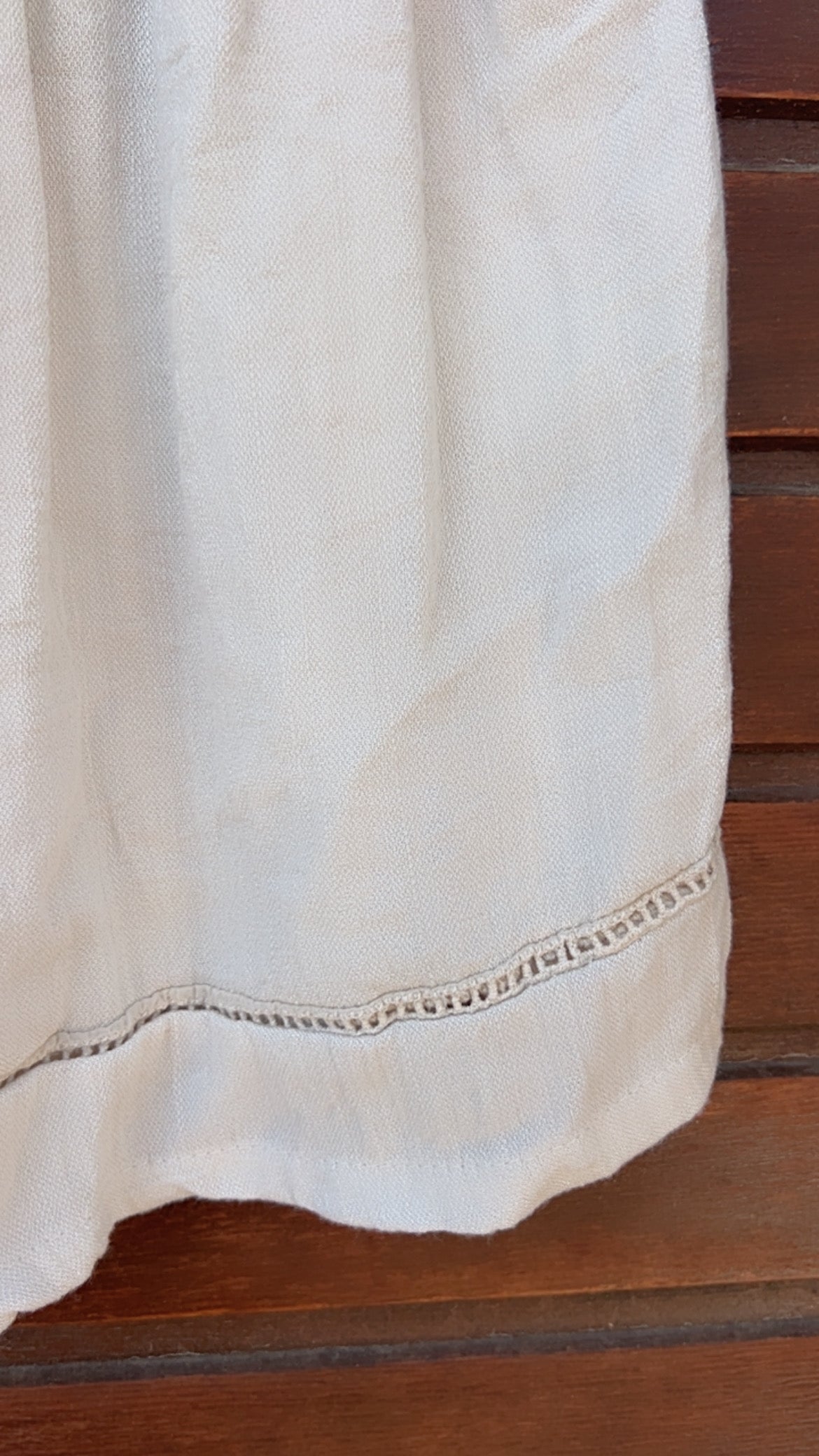 Pantalón corto beige