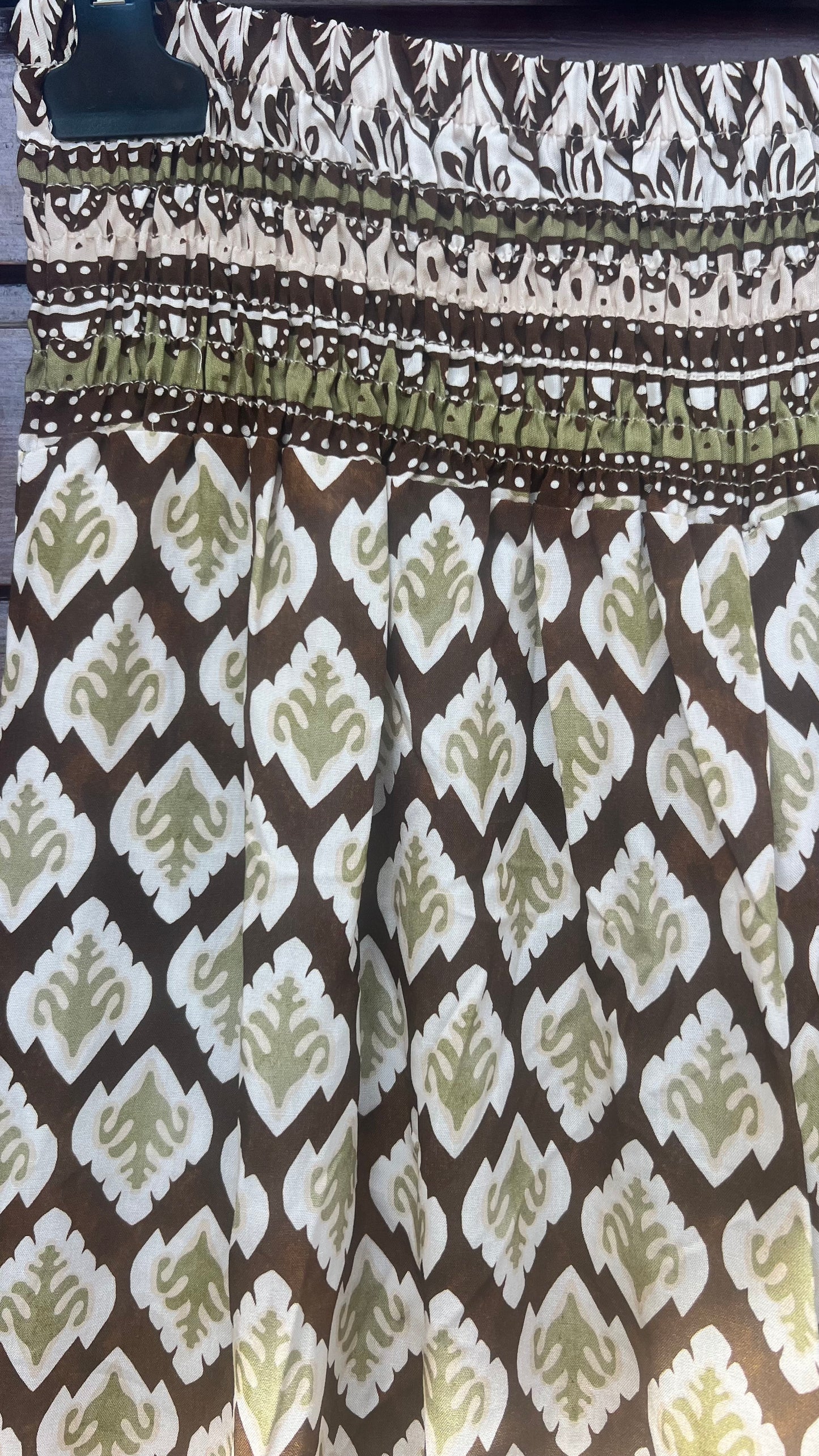 Pantalón estampado xoco y caki