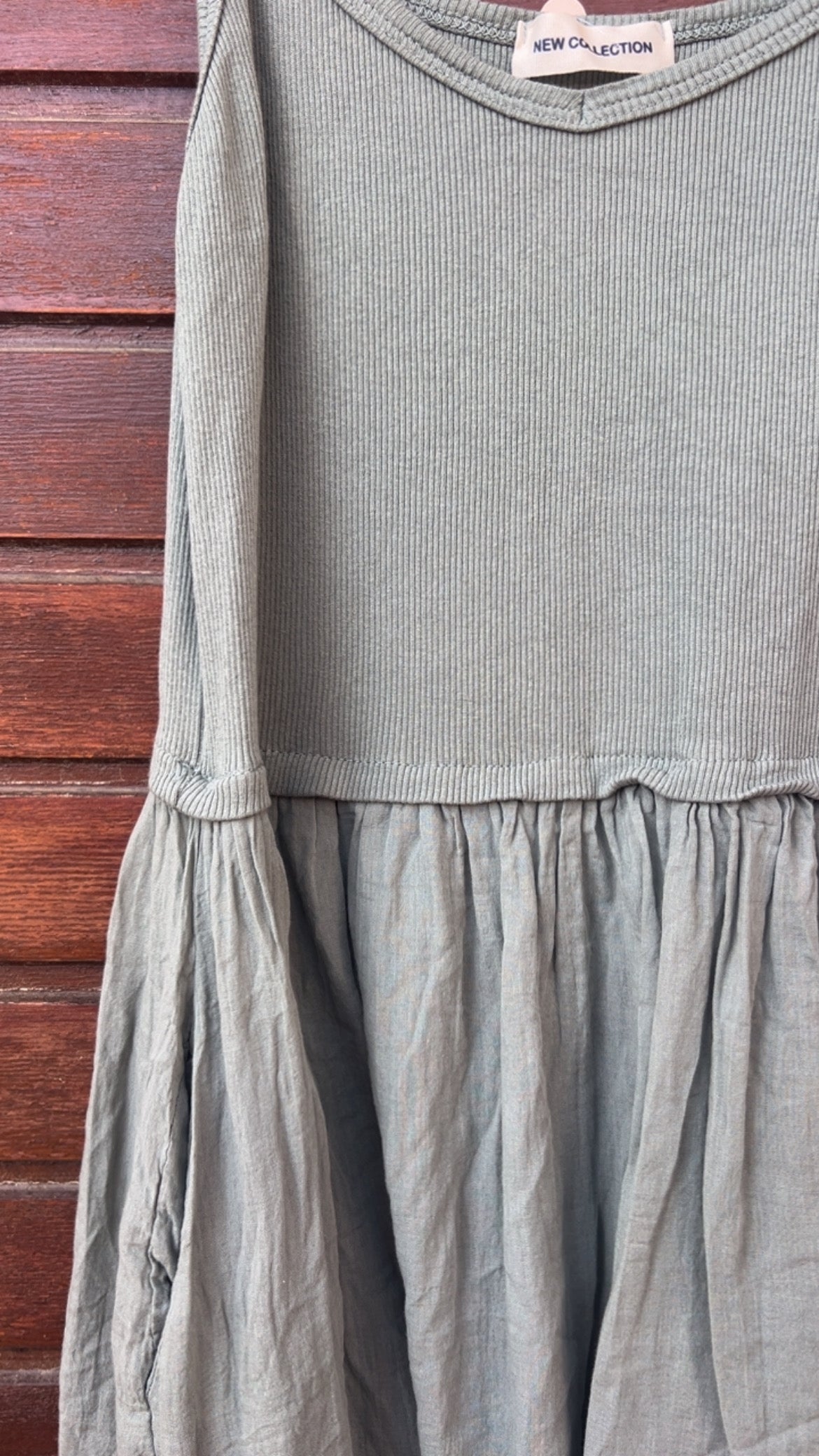 Vestido caki tirantes
