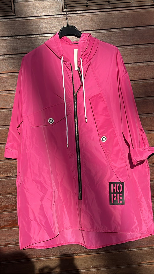 Chaqueta fucsia botones