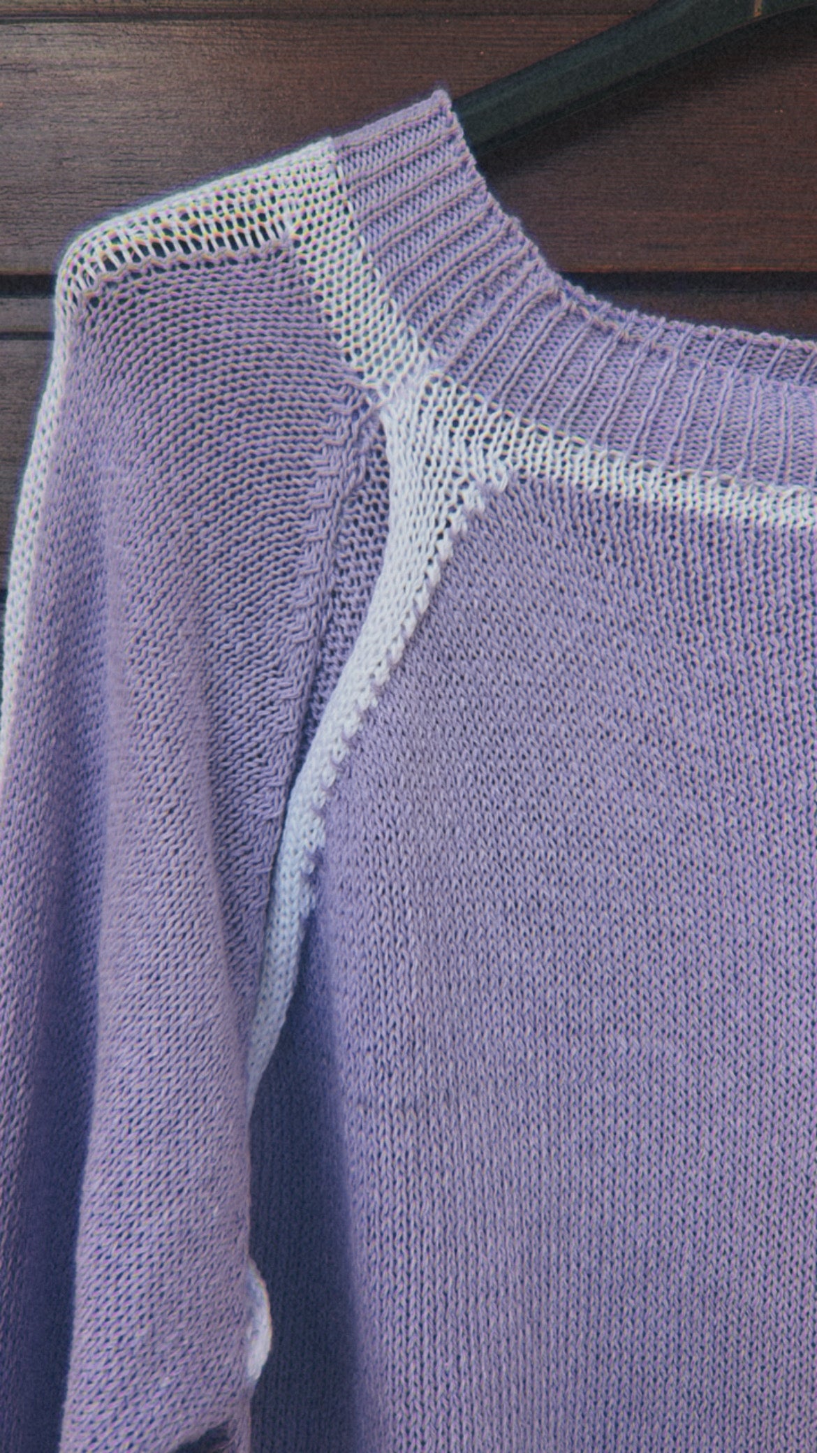 Jersey lila con detalle ribete