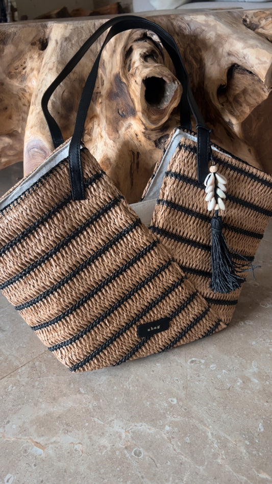 Bolso rafia ribete negro