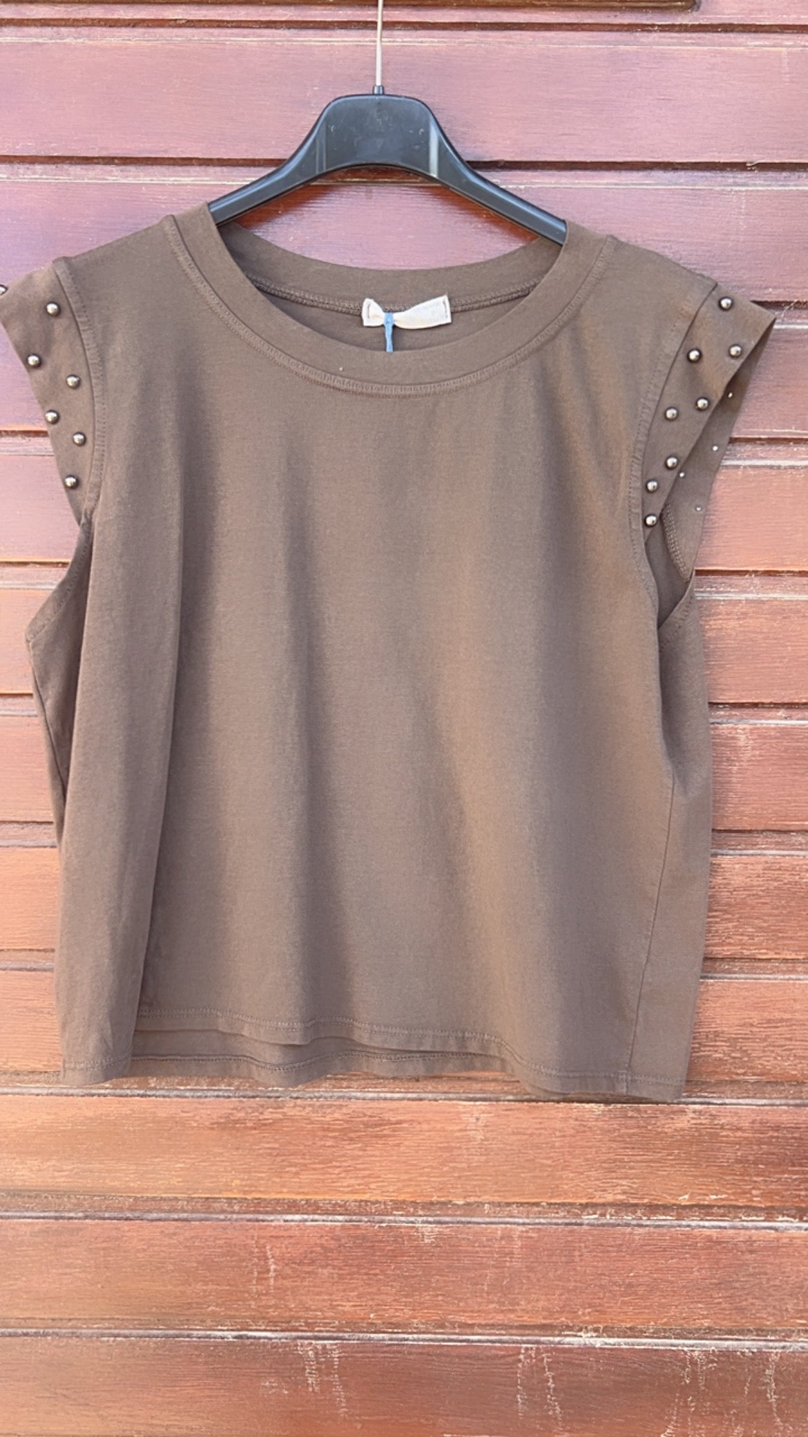 Camiseta corta tachuelas xoco