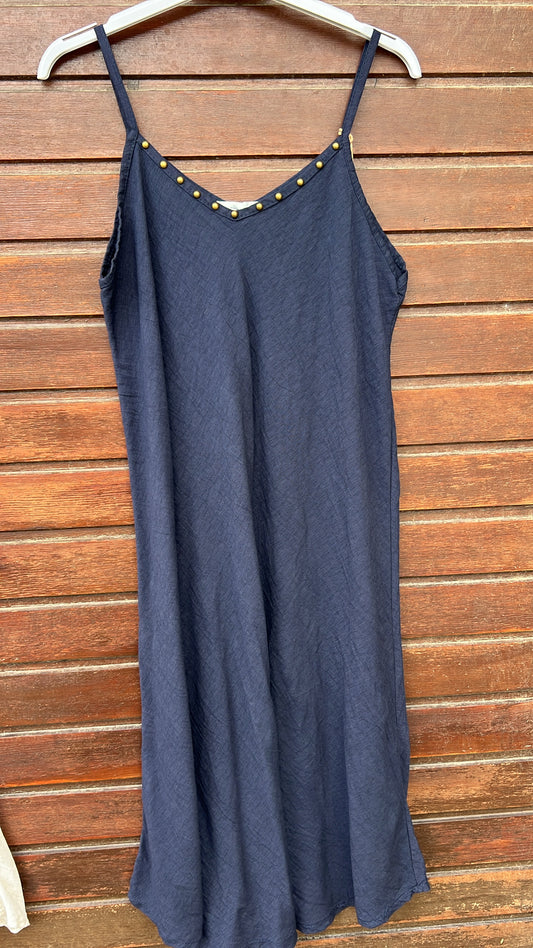 Vestido tachuelas marino