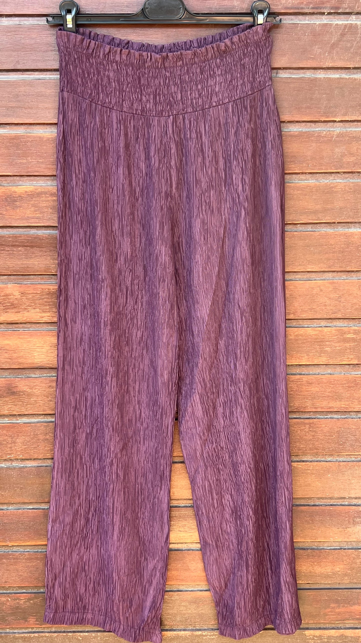 Pantalón burdeos bambula