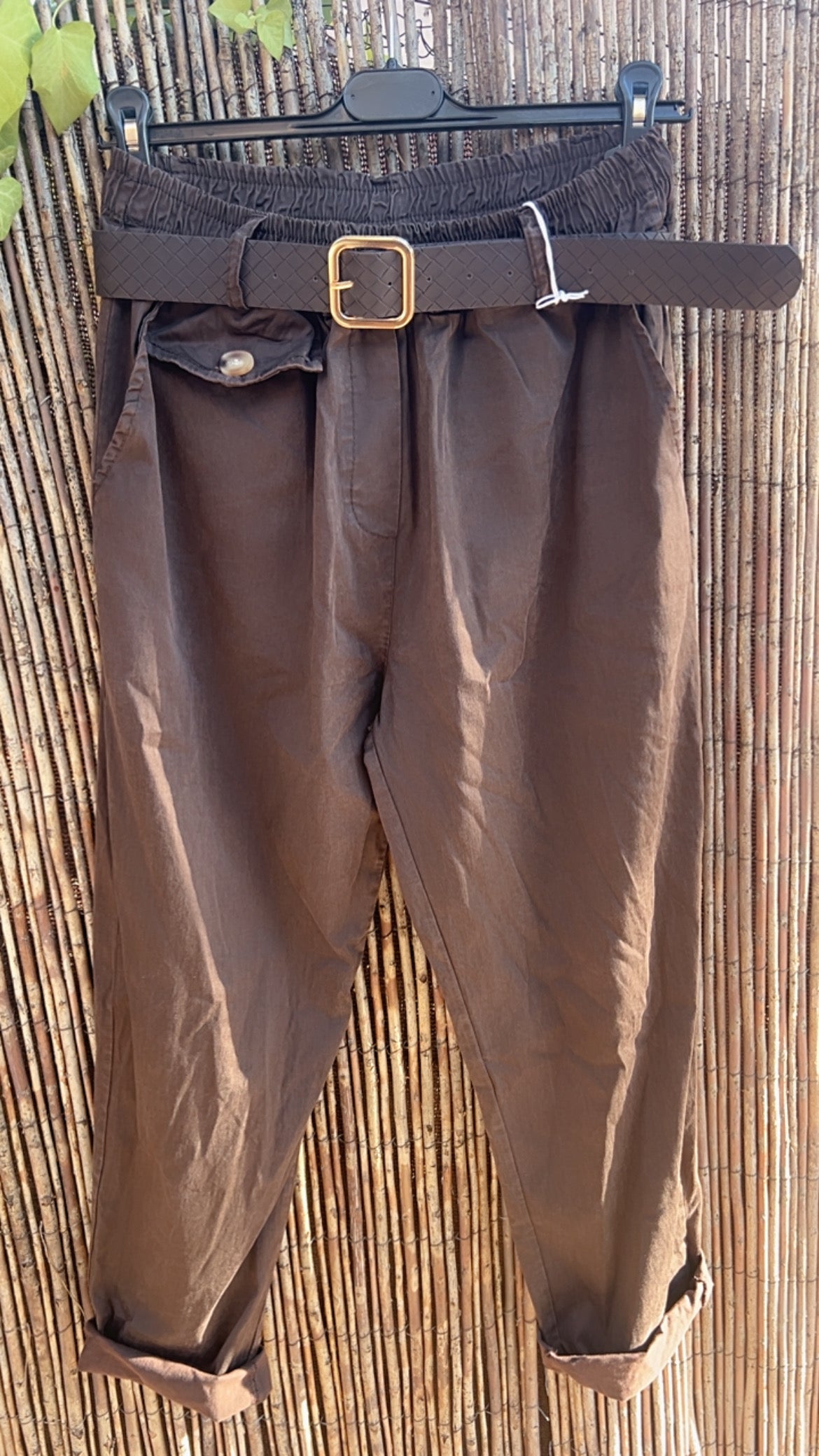 Jogger xoco detalle bolsillo