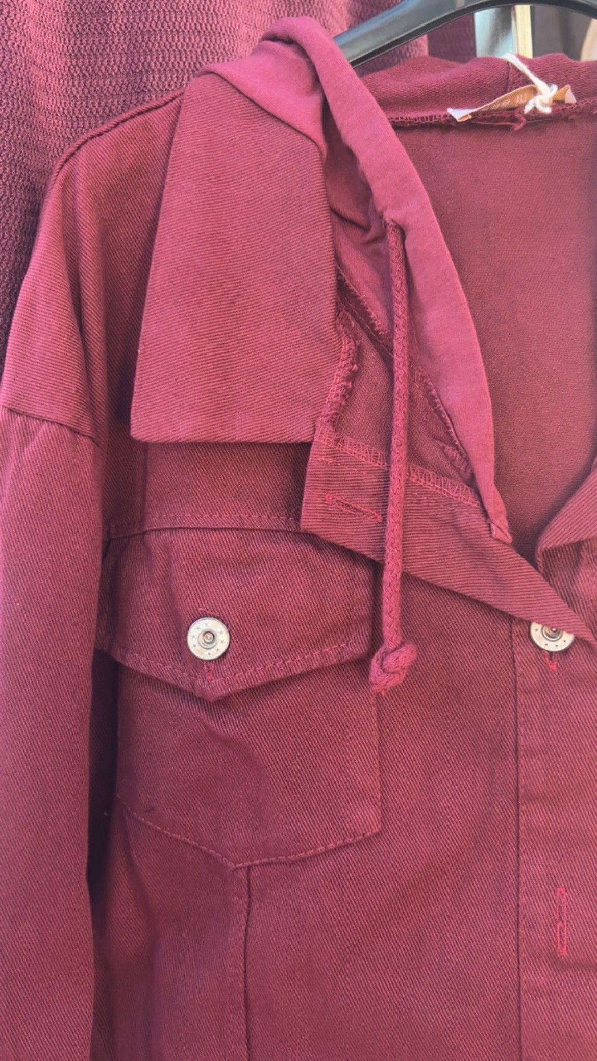 Chaqueta tejana granate