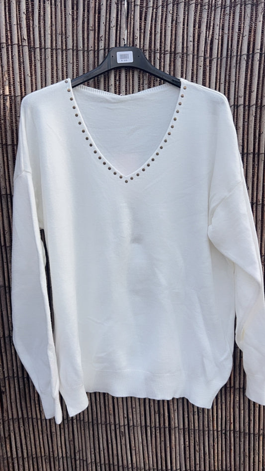 Jersey blanco pico tachuelas