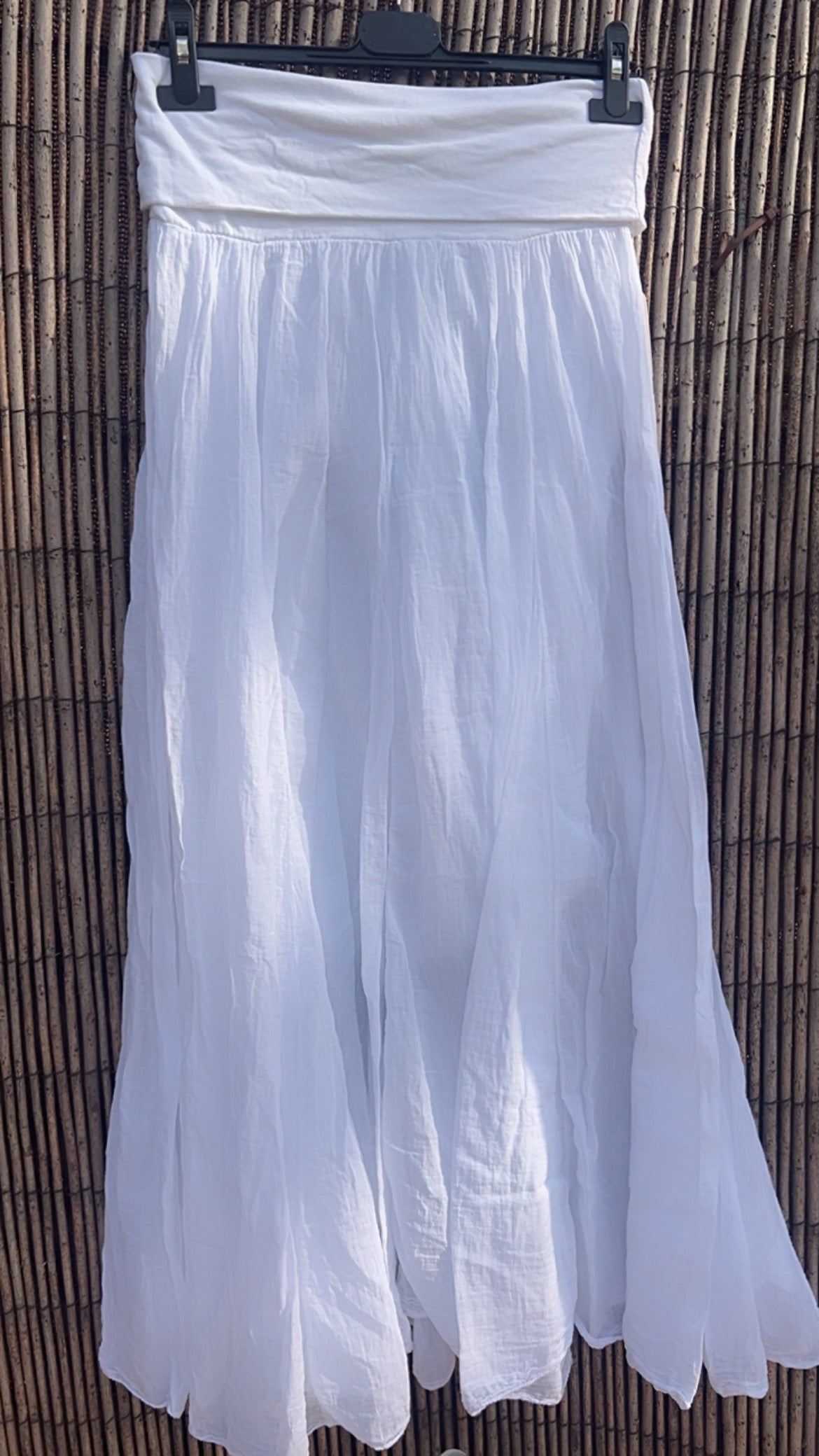 Falda blanca
