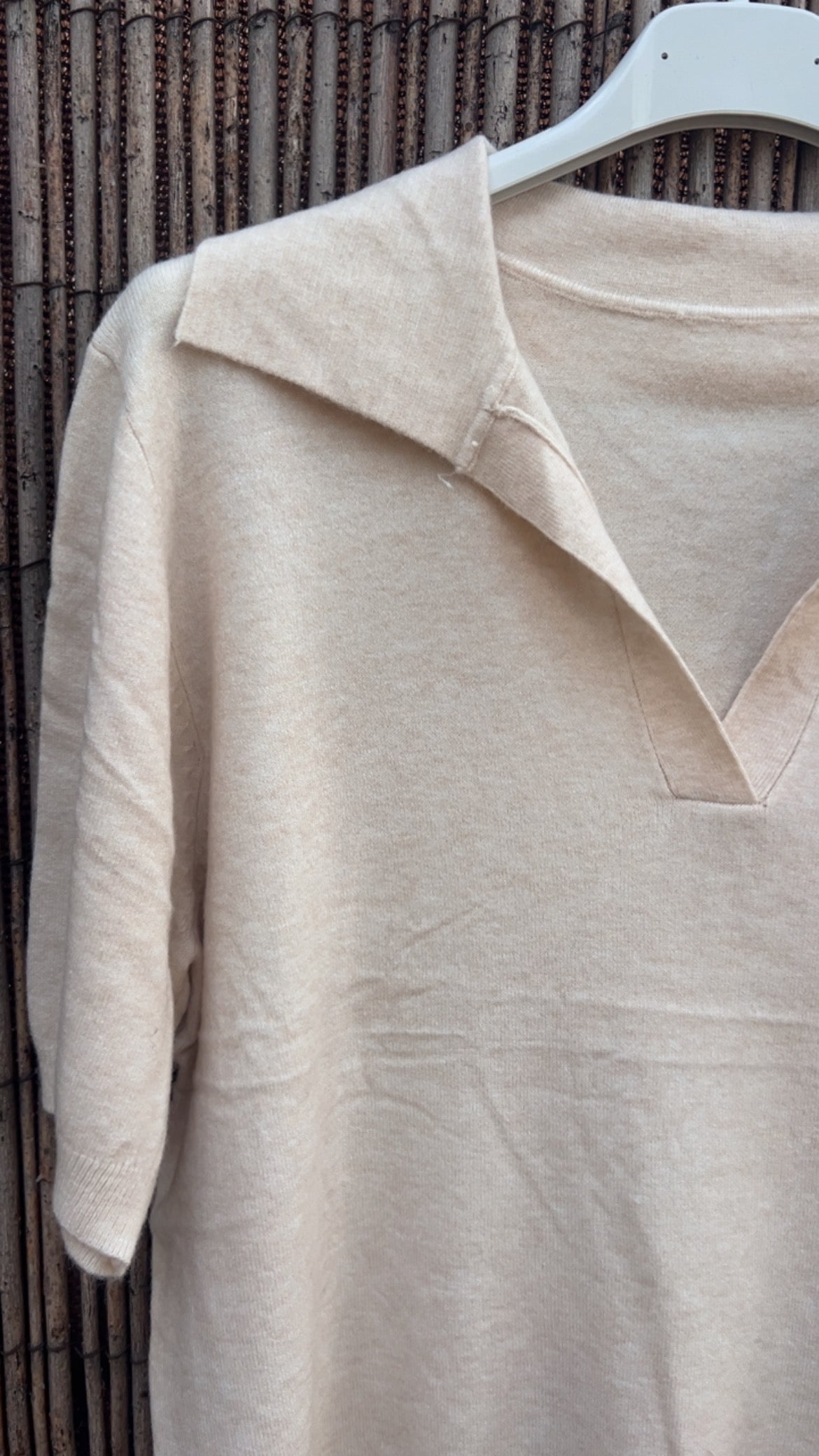 Polo beige manga corta