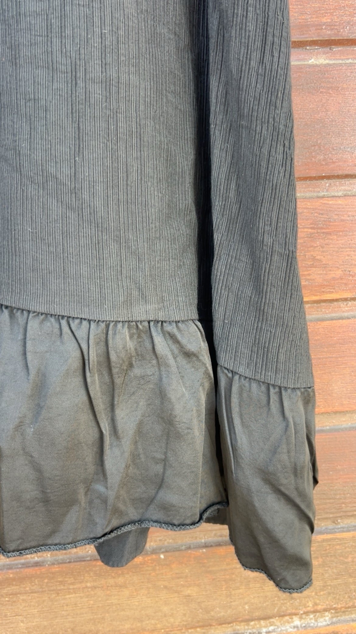 Vestido bambula negro detalle satinado