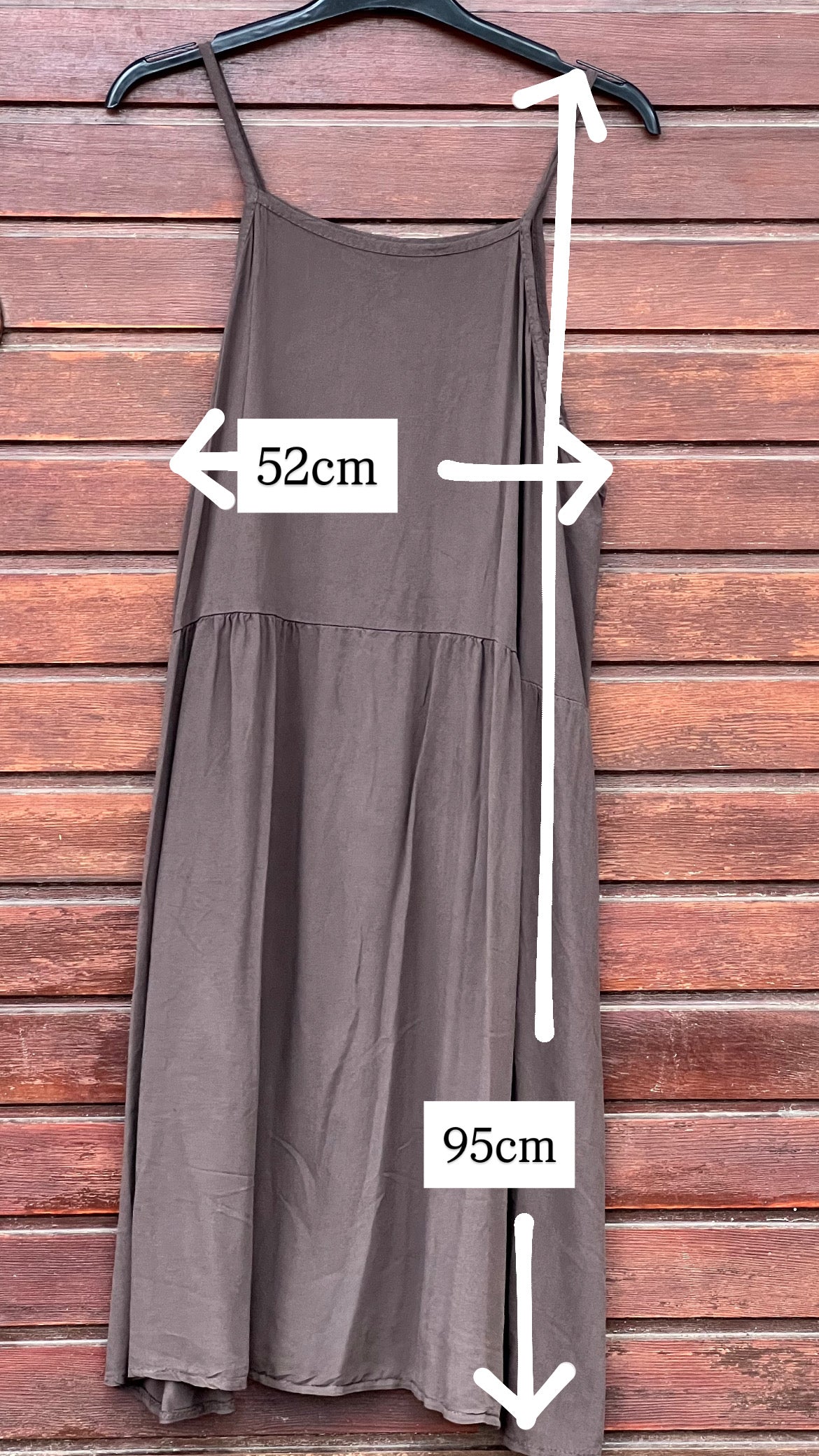 Vestido basico burdeos