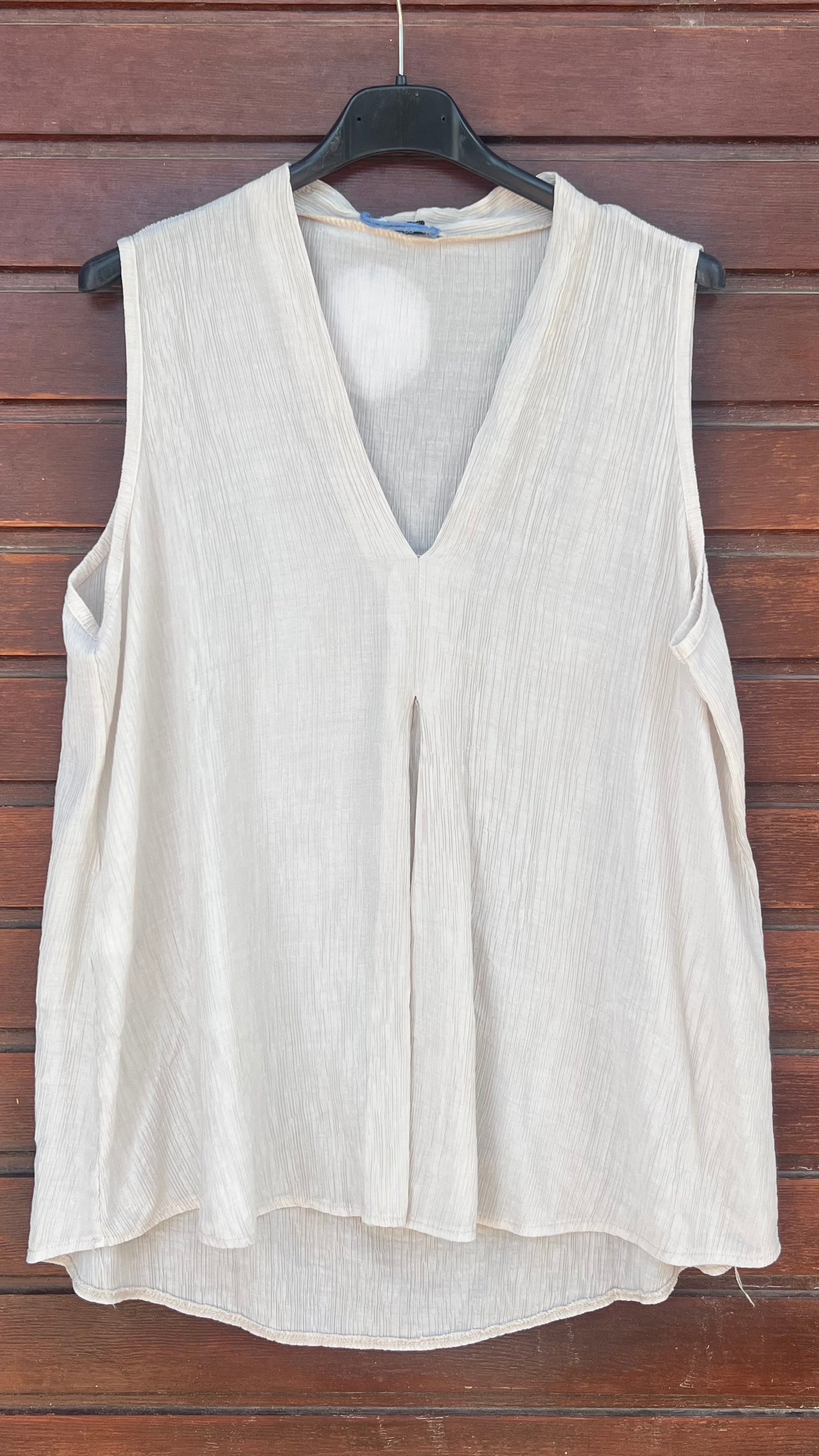 Blusa beige pico