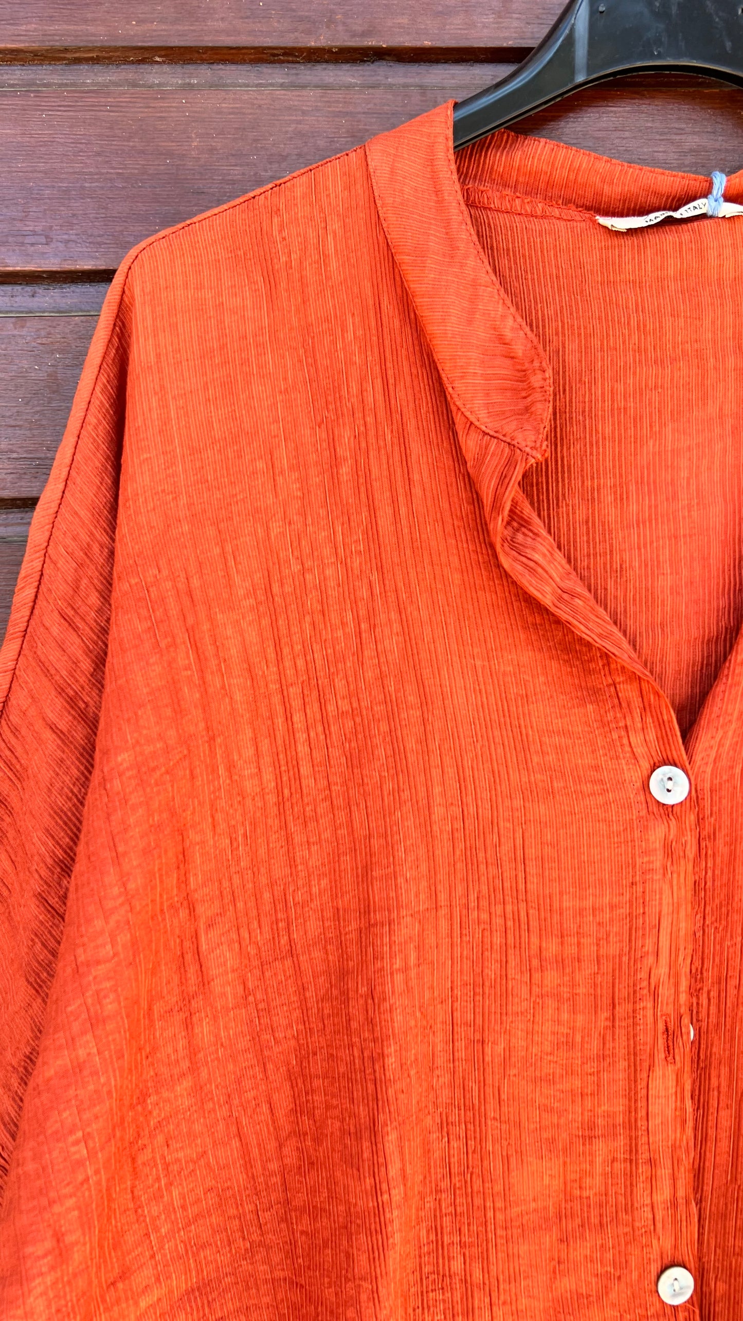 Blusa botones teja