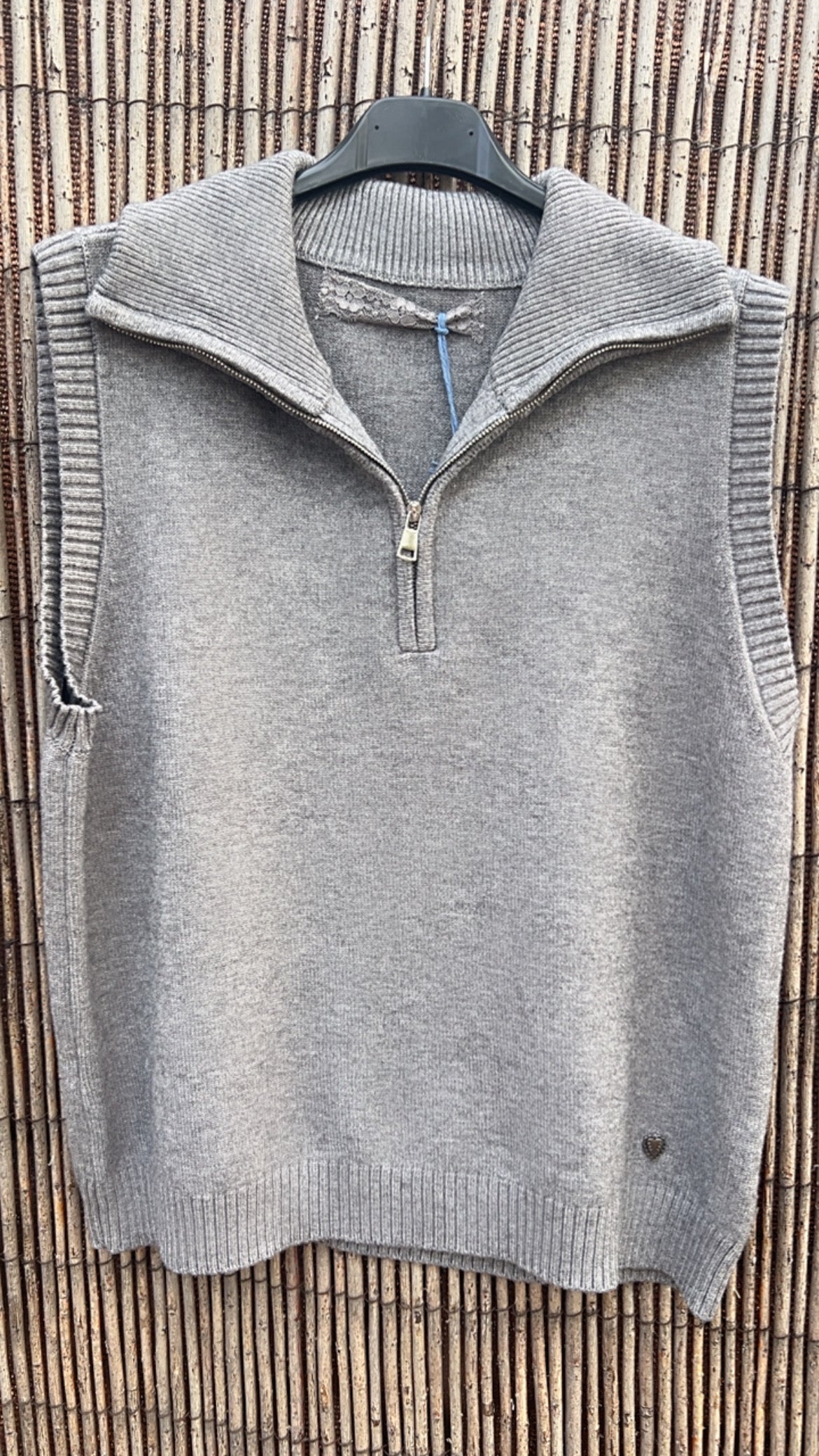 Chaleco gris