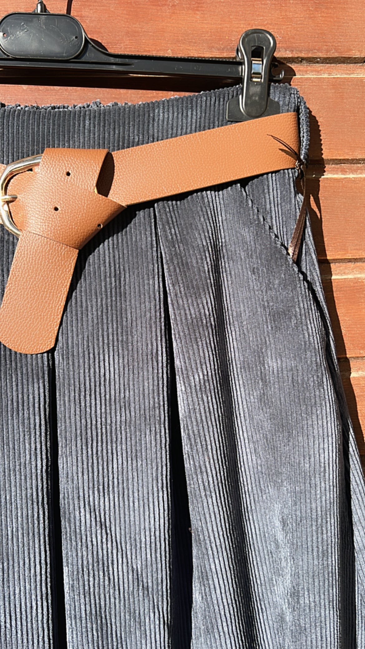 Falda micropana marino