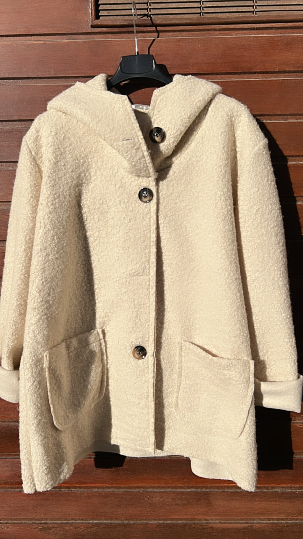 Chaqueta larga beige