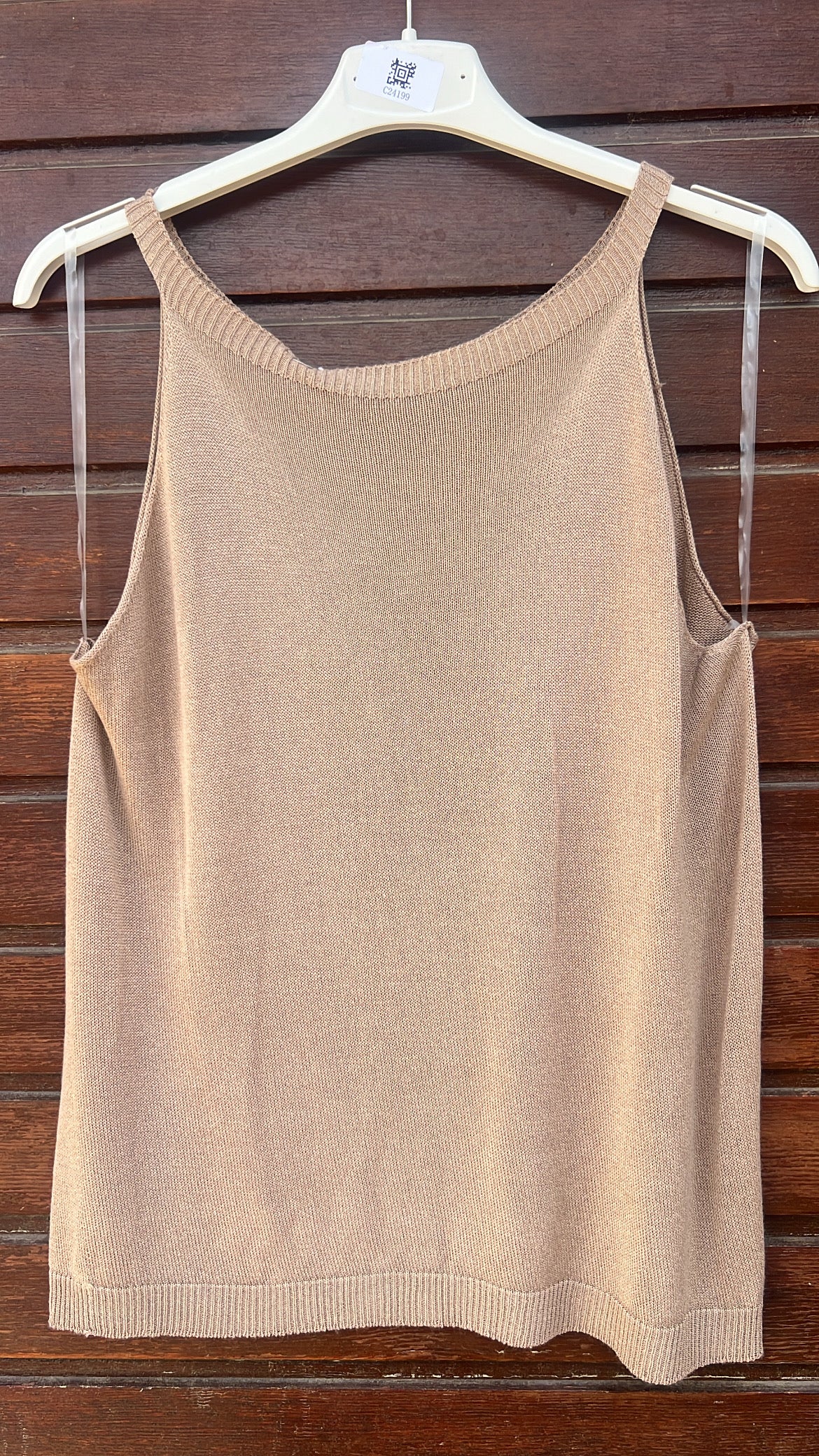 Top halter camel