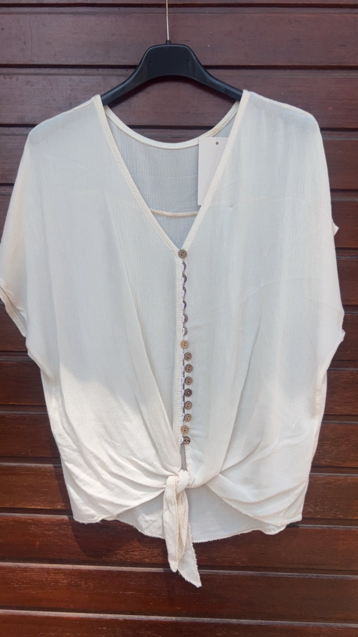 Blusa beige botones