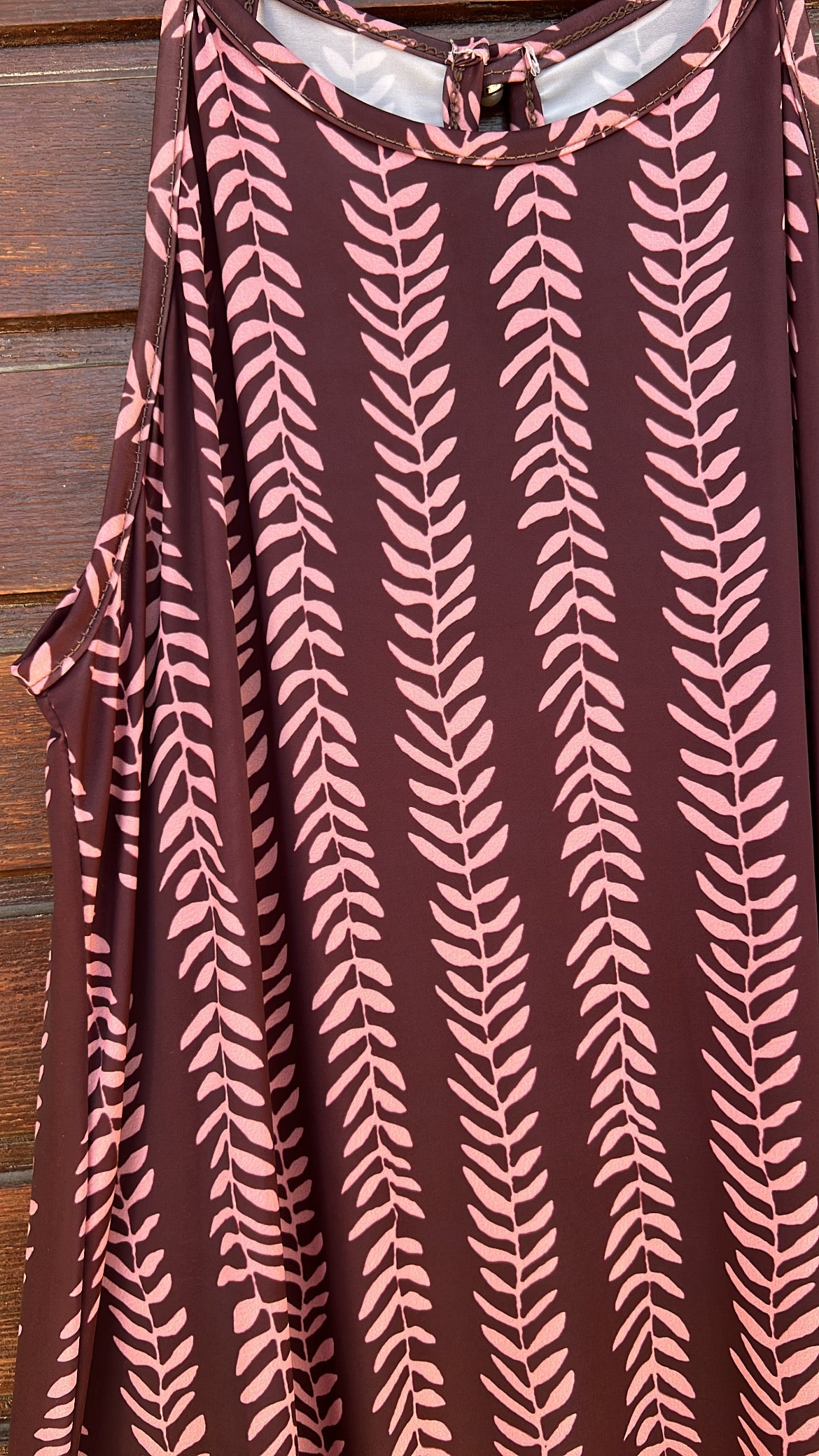 Vestido licra hojas rosas